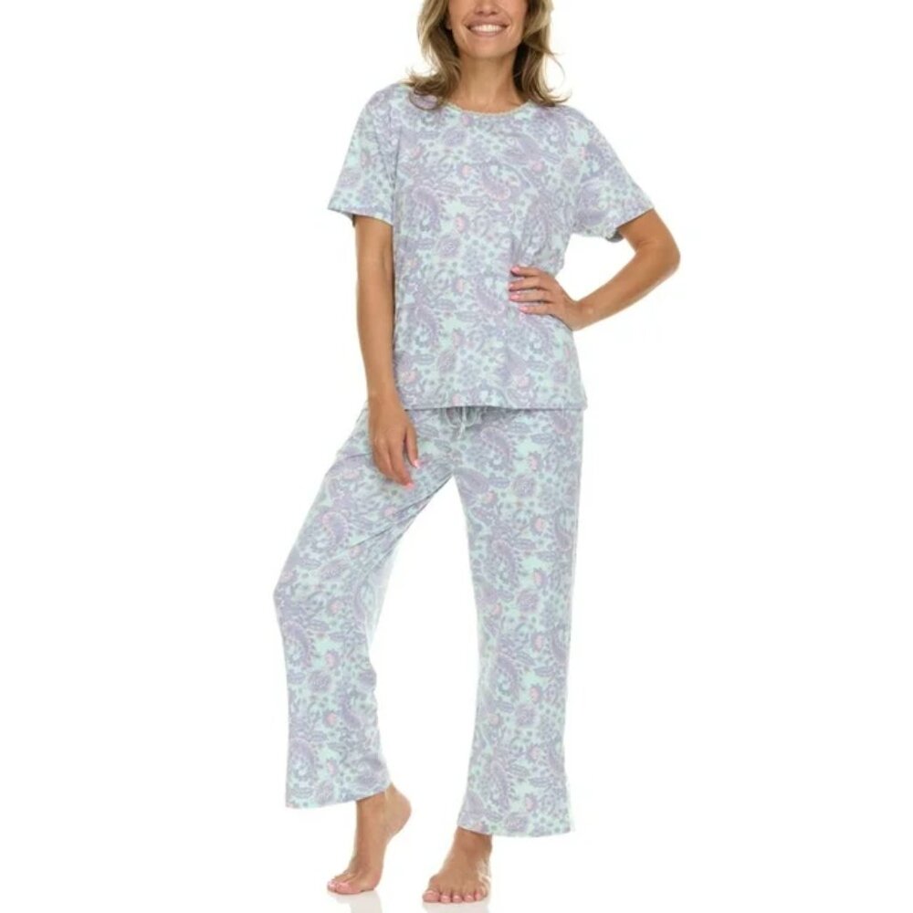 Flora Nikrooz 2-Piece Short Sleeve and Capri Pajama Set